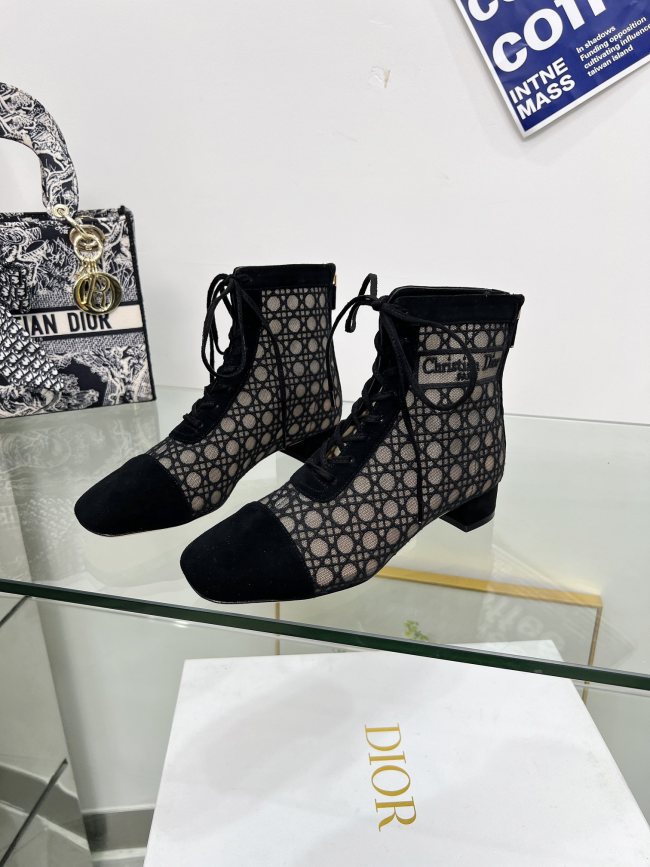 Dior Women Shoes 1：1 quality-679