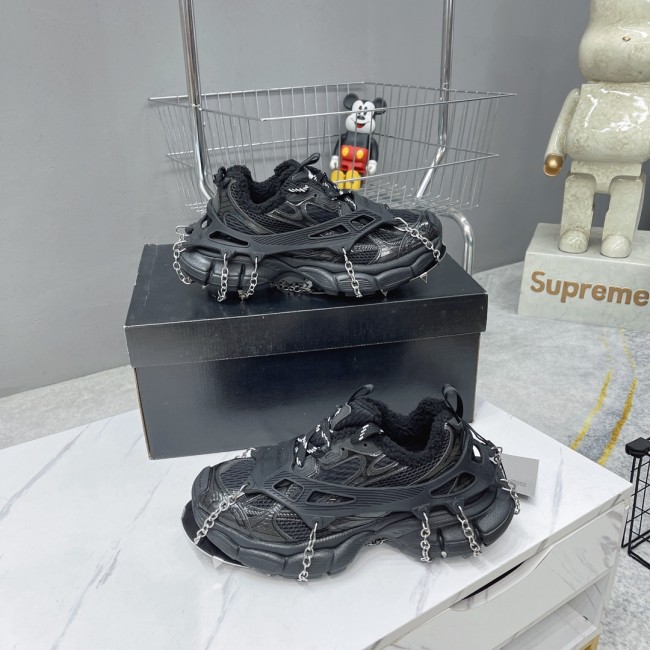 B 17FW Tripe-S High End Sneaker-576