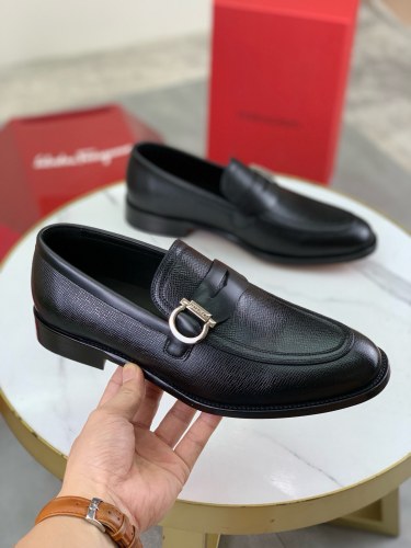 Super Max Ferragamo Shoes-075