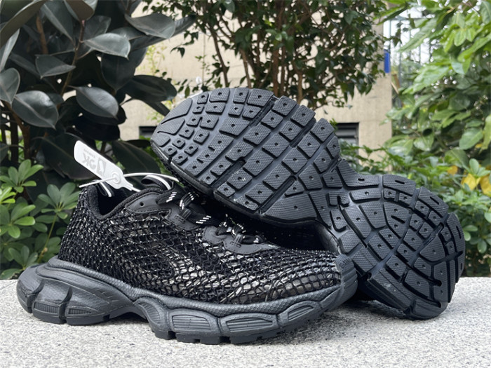 B 17FW Tripe-S High End Sneaker-604