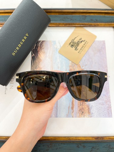 Burberry Sunglasses AAAA-2845