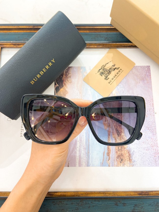 Burberry Sunglasses AAAA-2925