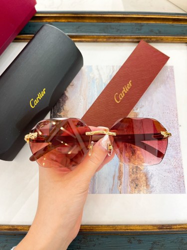 Cartier Sunglasses AAAA-7705
