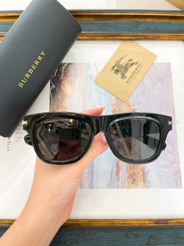 Burberry Sunglasses AAAA-2846