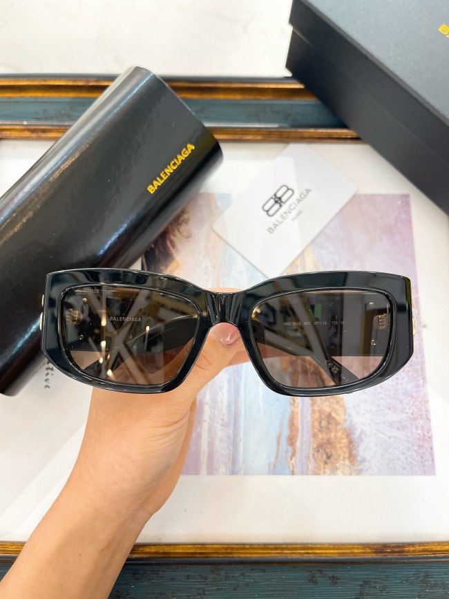 B Sunglasses AAAA-1111