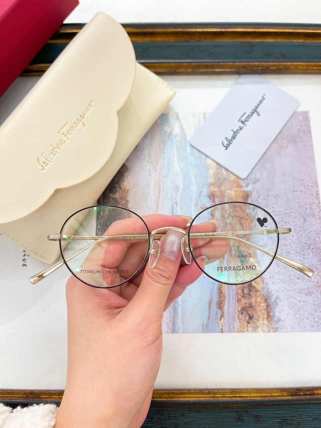 Ferragamo Sunglasses AAAA-940