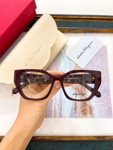 Ferragamo Sunglasses AAAA-920