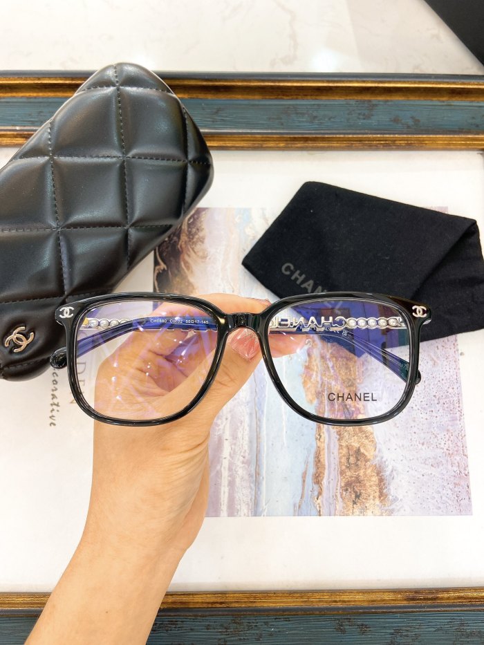 CHNL Sunglasses AAAA-4666