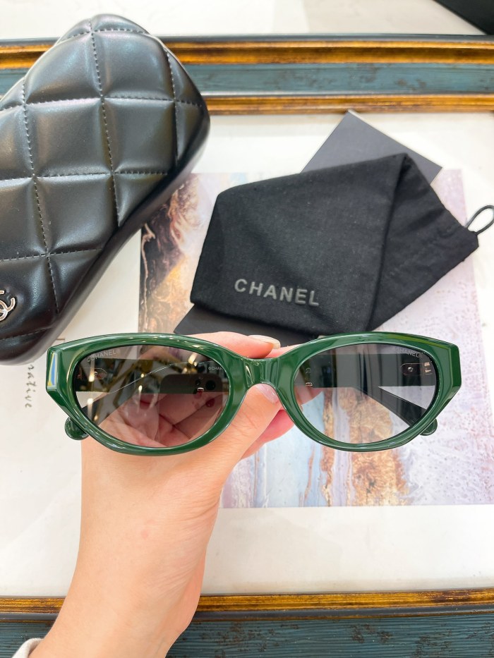 CHNL Sunglasses AAAA-4817