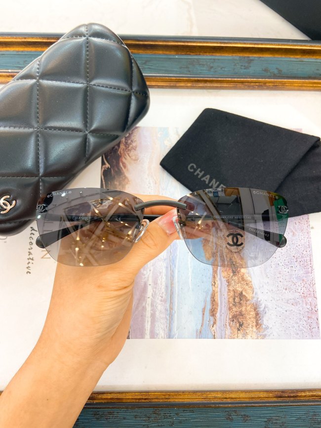 CHNL Sunglasses AAAA-4727