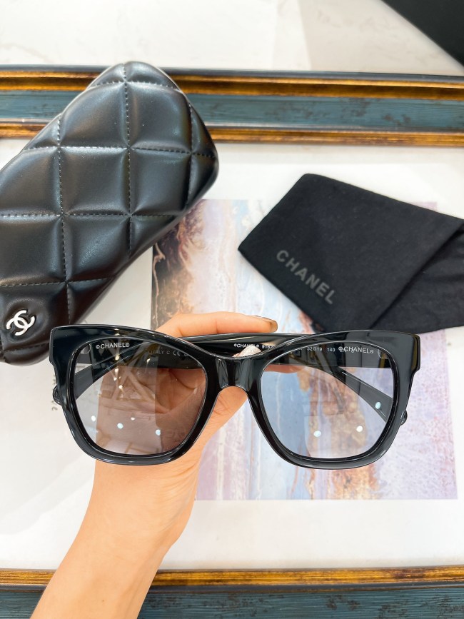 CHNL Sunglasses AAAA-4579
