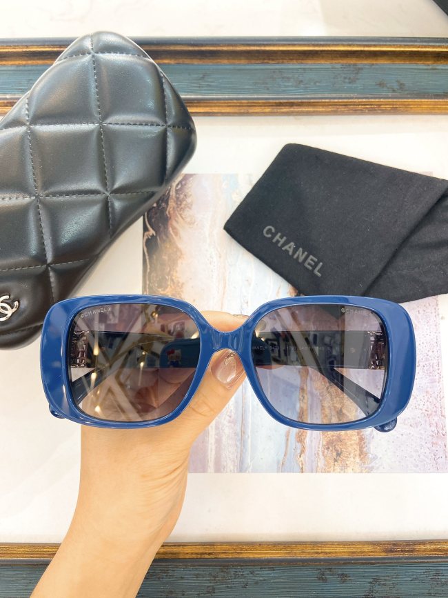 CHNL Sunglasses AAAA-4482