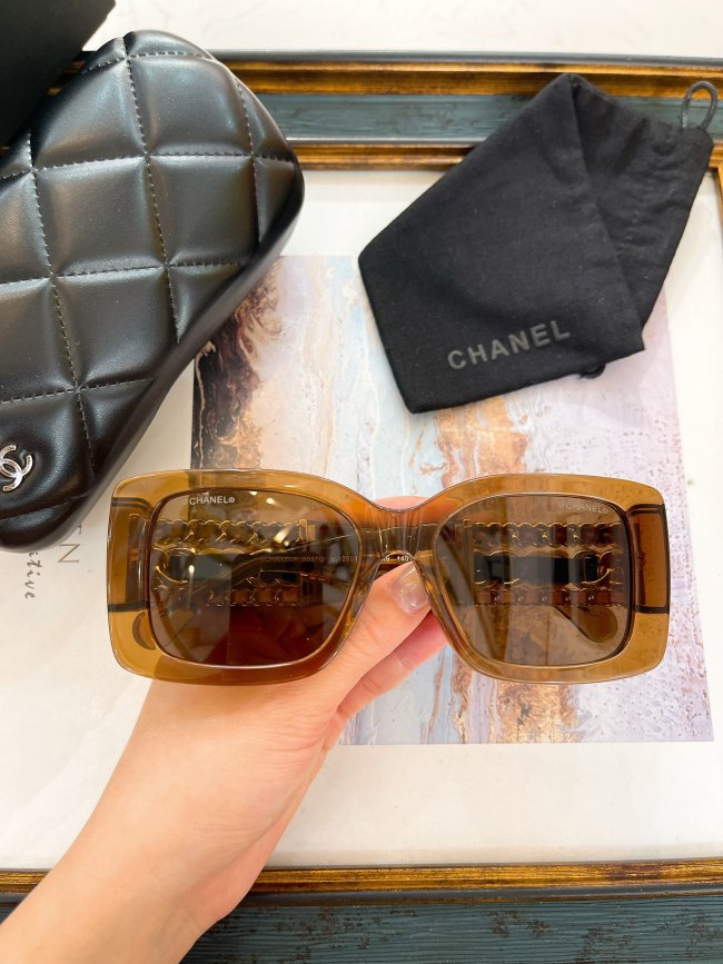 CHNL Sunglasses AAAA-4542