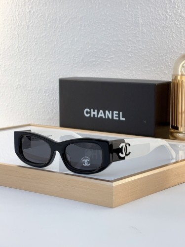 CHNL Sunglasses AAAA-4772