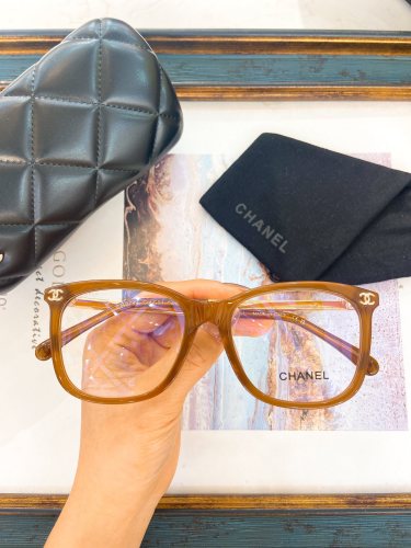 CHNL Sunglasses AAAA-4632