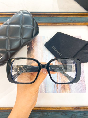 CHNL Sunglasses AAAA-4501