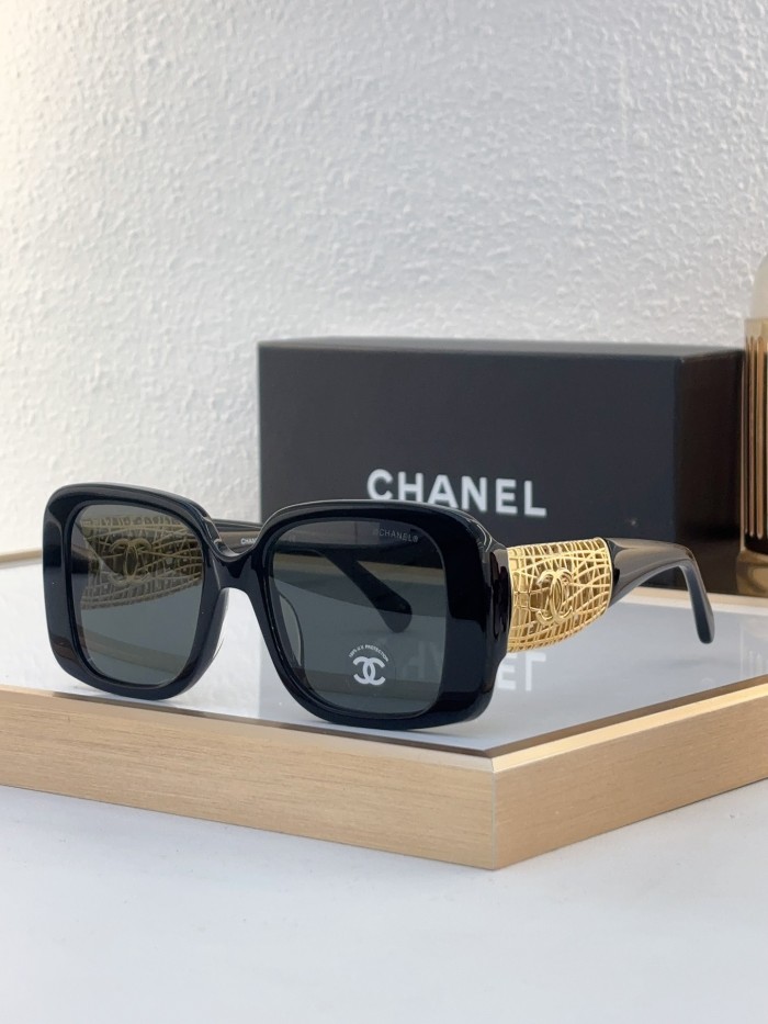 CHNL Sunglasses AAAA-4798