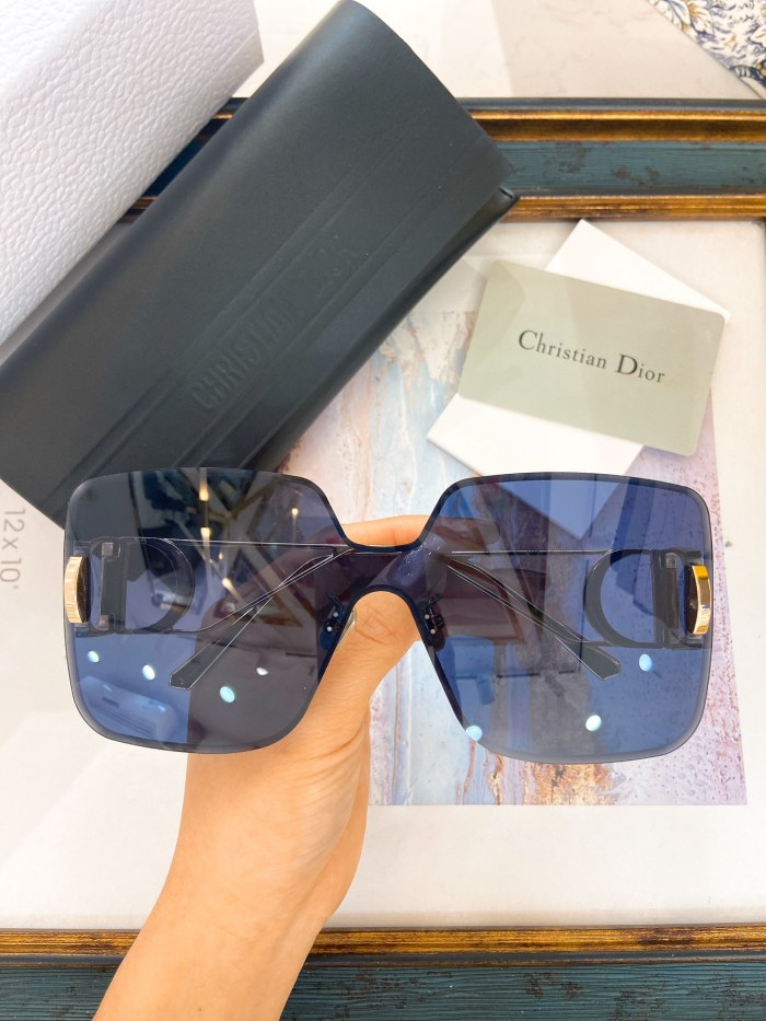 Dior Sunglasses AAAA-3041