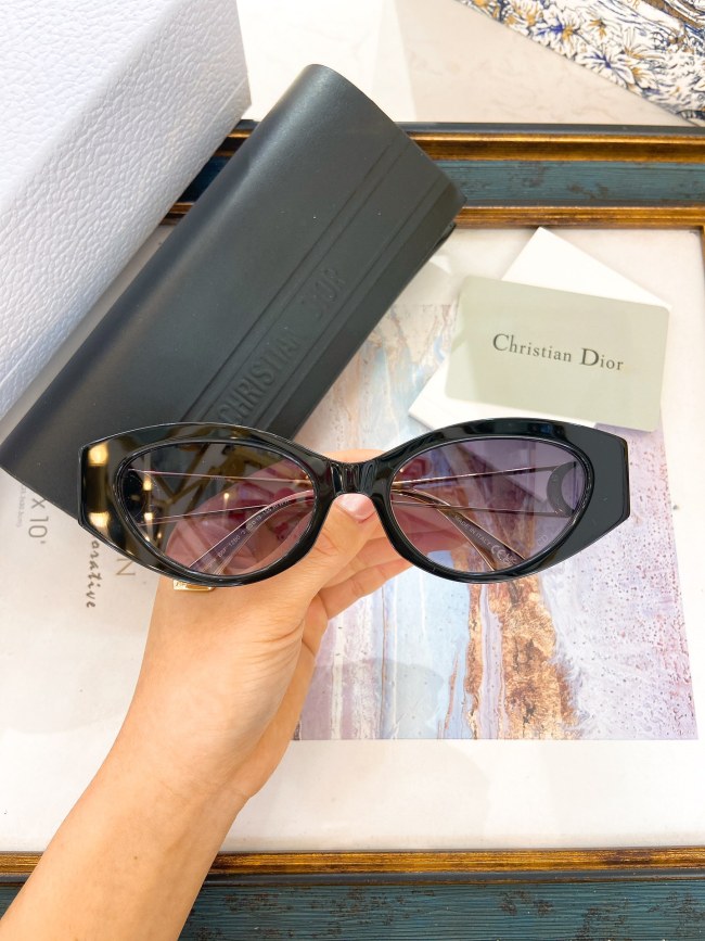 Dior Sunglasses AAAA-3182