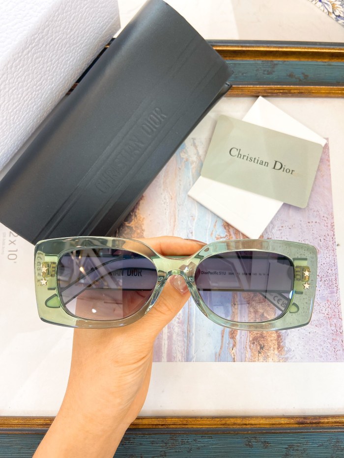 Dior Sunglasses AAAA-3030