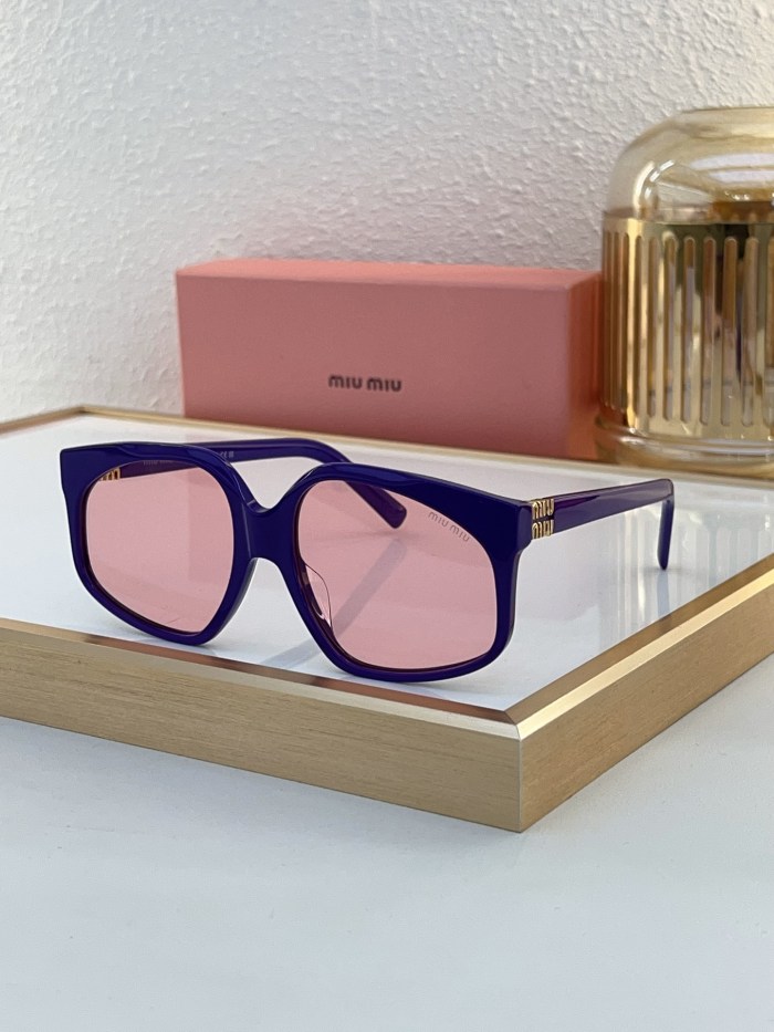 Miu Miu Sunglasses AAAA-1509