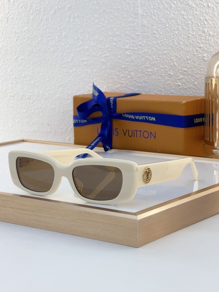 LV Sunglasses AAAA-5225