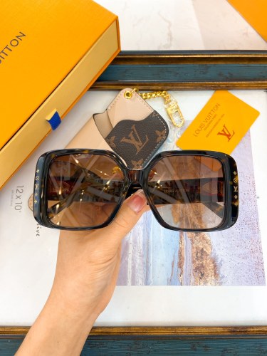 LV Sunglasses AAAA-5230