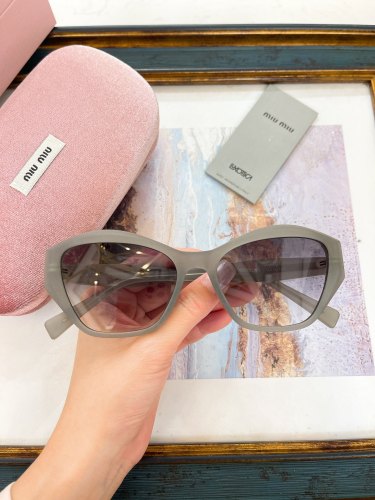 Miu Miu Sunglasses AAAA-1578
