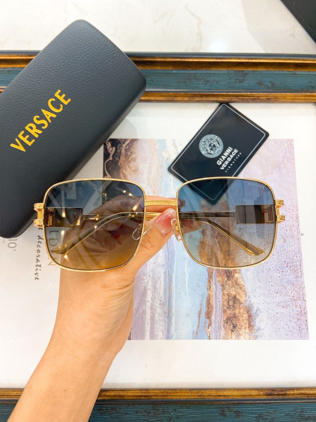 Versace Sunglasses AAAA-3218