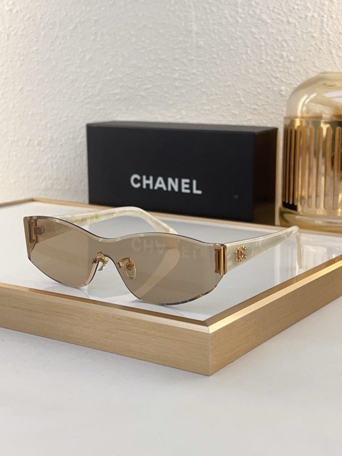 CHNL Sunglasses AAAA-4939