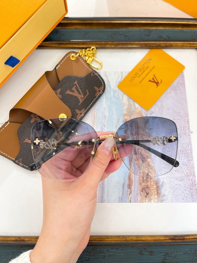 LV Sunglasses AAAA-5539