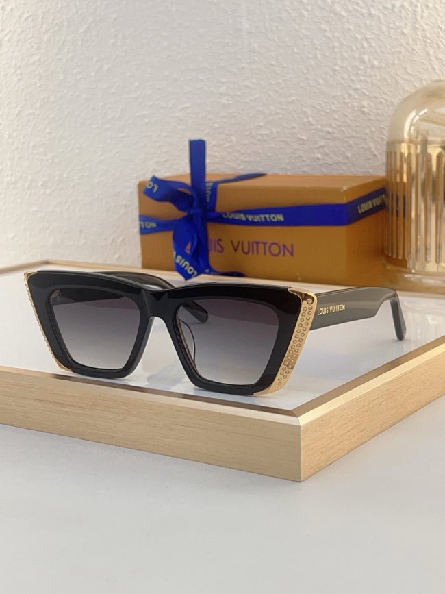 LV Sunglasses AAAA-5500