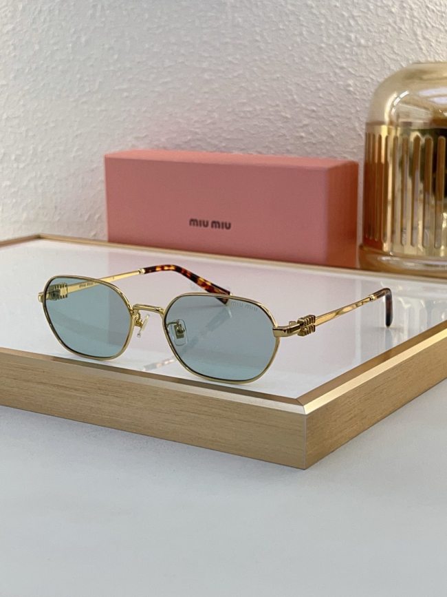 Miu Miu Sunglasses AAAA-1677