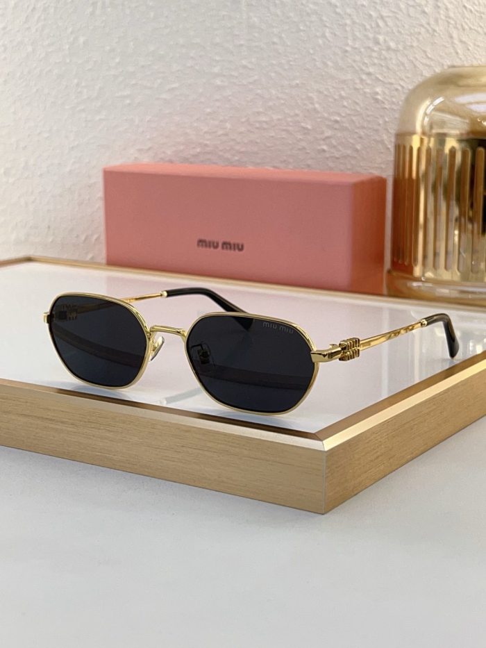 Miu Miu Sunglasses AAAA-1678