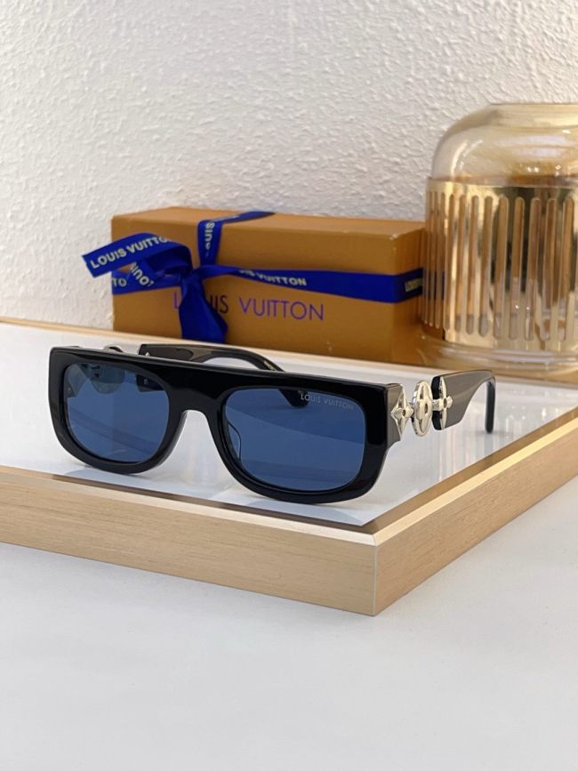 LV Sunglasses AAAA-5520
