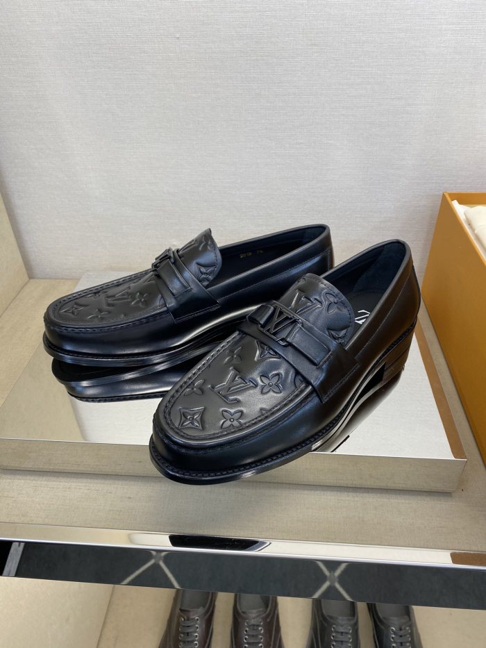 Super Max Custom LV Shoes-3510