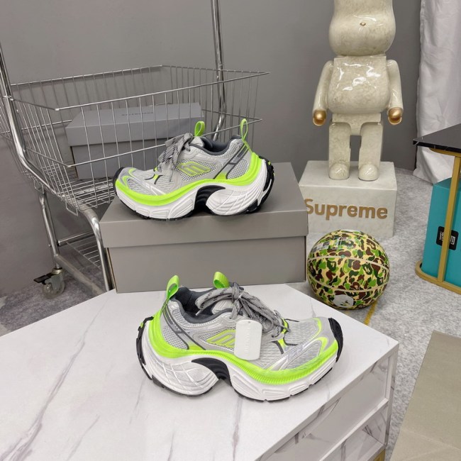 B 17FW Tripe-S High End Sneaker-612