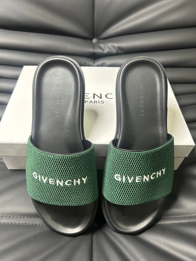 Givenchy men slippers AAA-079