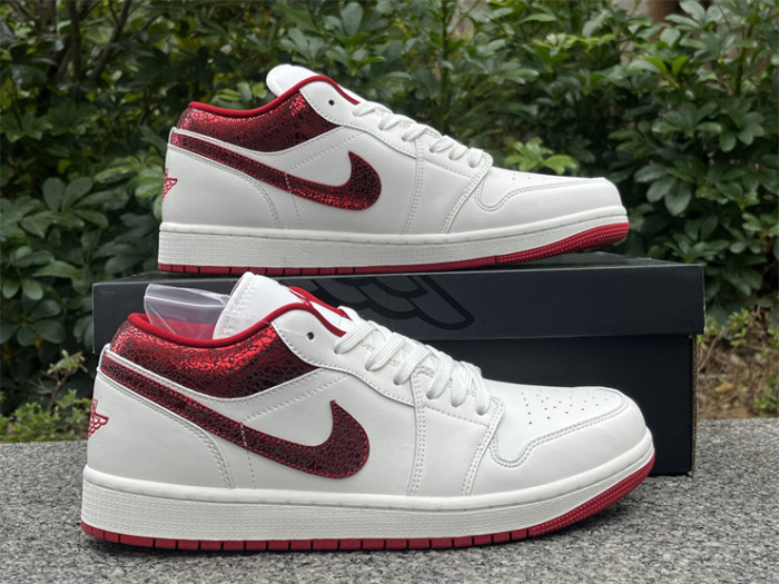 Authentic Air Jordan 1 Low Mints Another “Valentine’s Day”