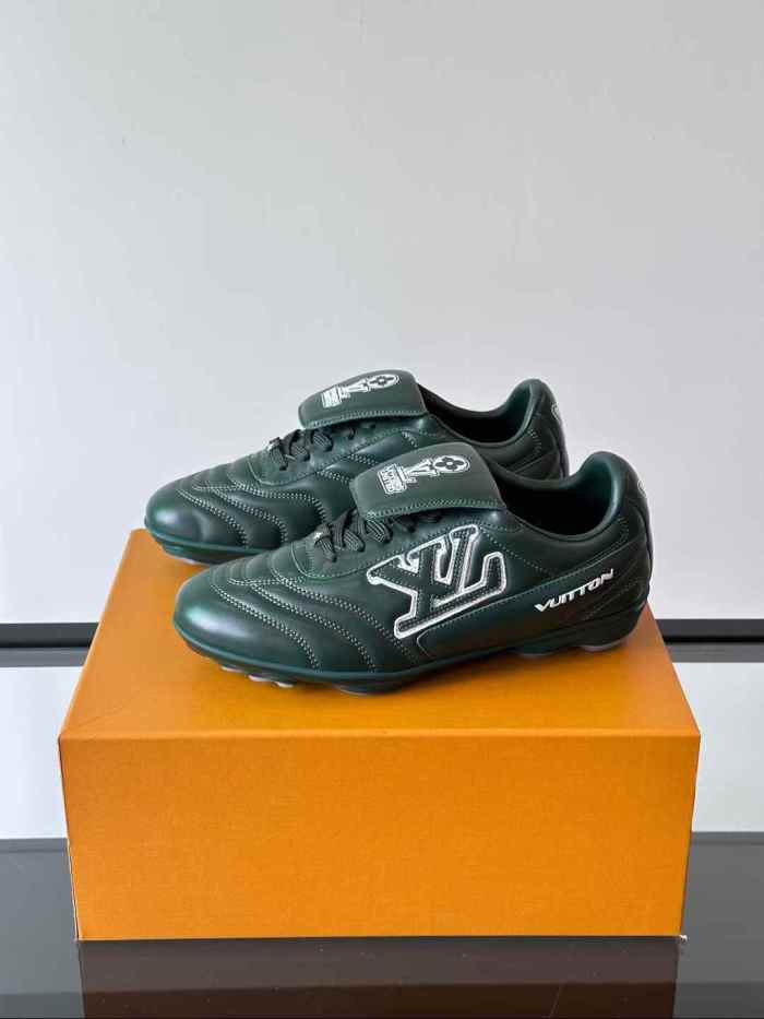 Super Max LV Shoes-3515