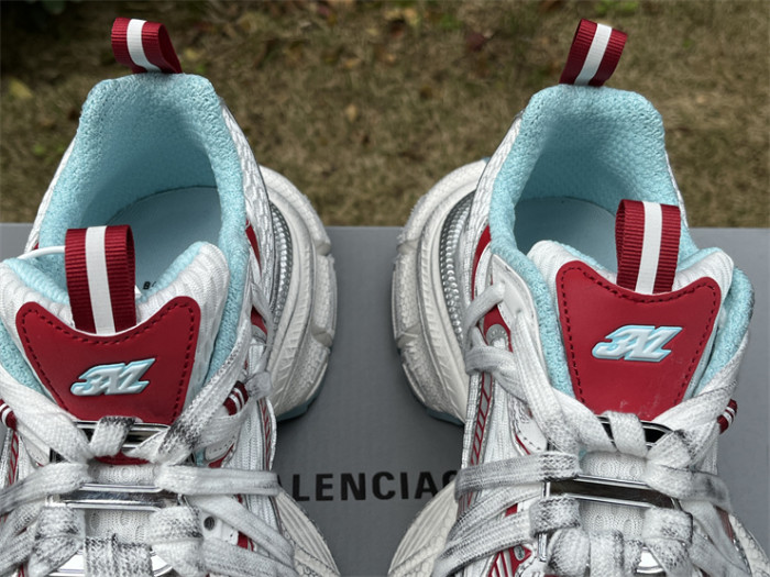 B 17FW Tripe-S High End Sneaker-622