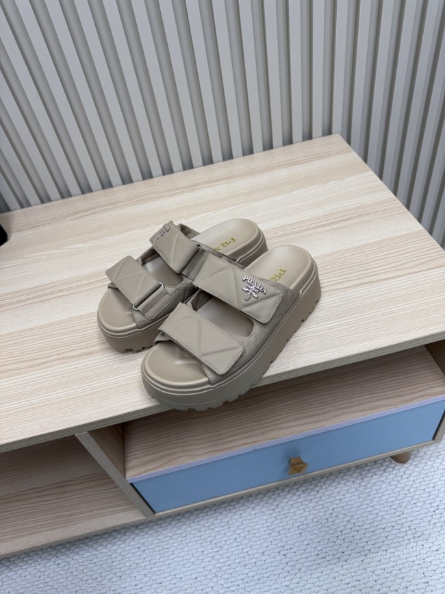 Prada women slippers 1：1 quality-125