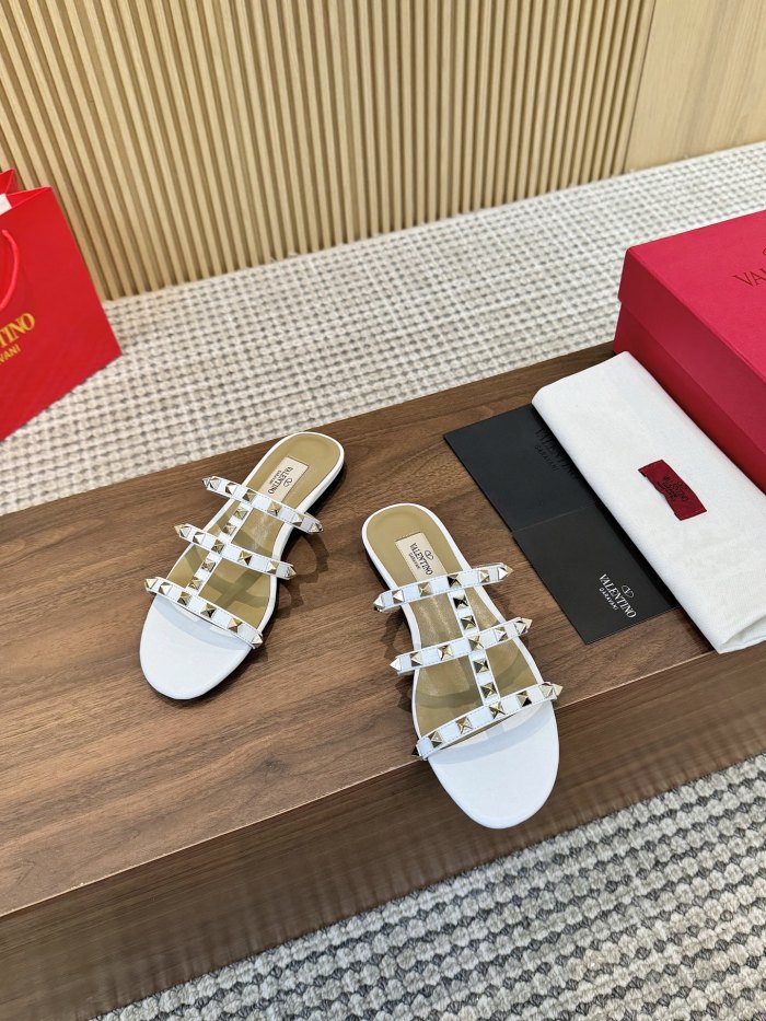 VT women slippers AAA-261