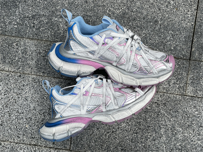 B 17FW Tripe-S High End Sneaker-621