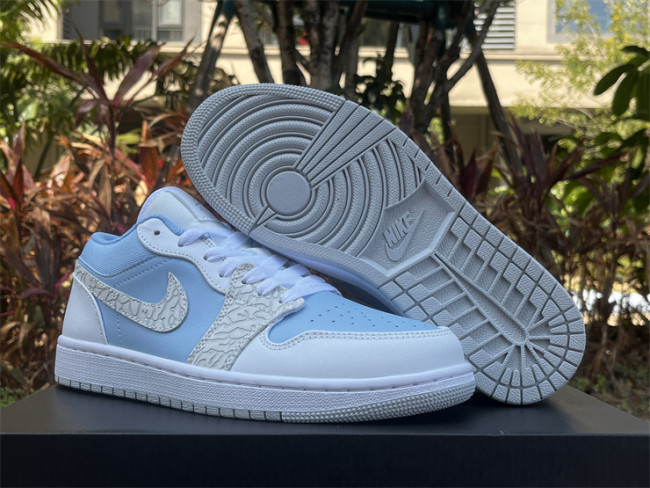 Authentic Nike Air Jordan 1 Low  Blue Tint   GS