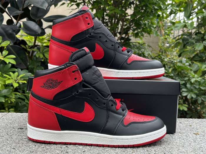 Authentic Air Jordan 1 Retro High '85 OG Bred 2025