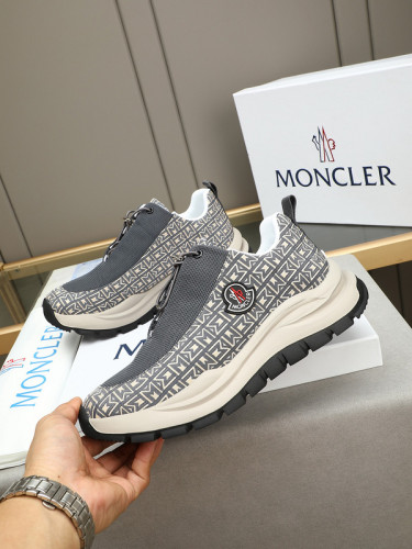 Moncler Men shoes 1：1 quality-099