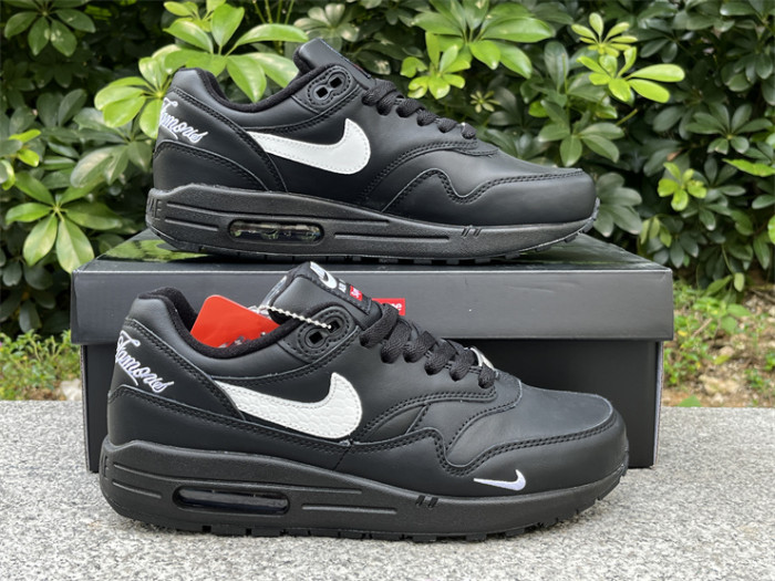 Authentic Supreme x Nike Air Max1'87  Black