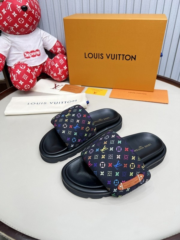 LV Sandals 1：1 Quality-1115