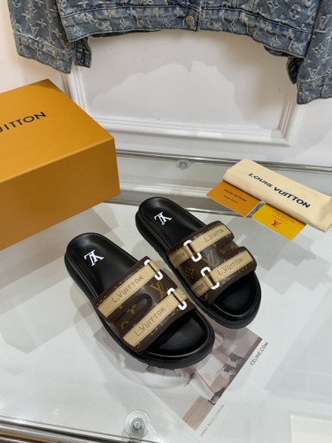 LV Sandals 1：1 Quality-1124